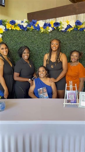 From idea to book launch: she REALLY did it ✨