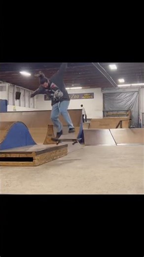 Funky box trick #skateboarding