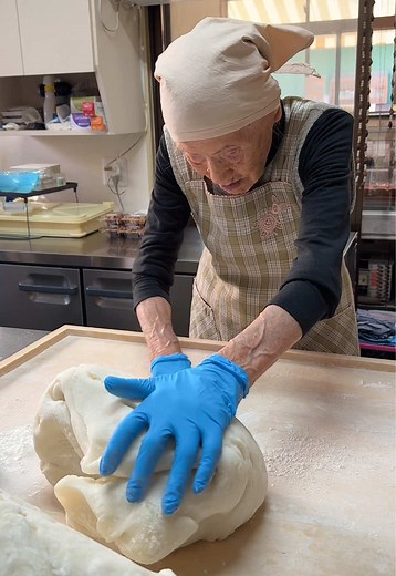 96歳の職人が作る絶品みたらし団子