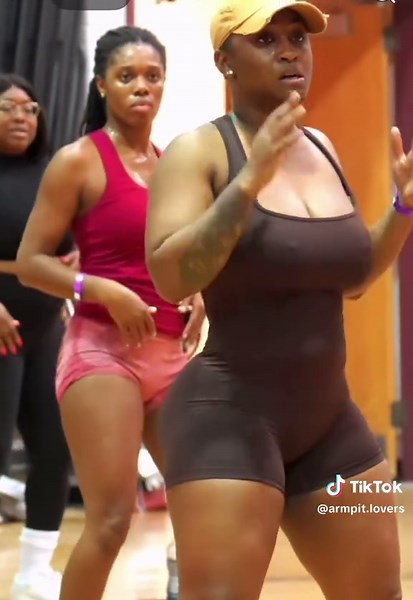 Exploring Armpit Hair: Natural Beauty or Preference?