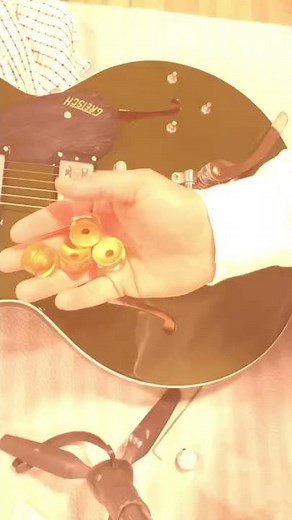 Gretsch guitar volume knobs change