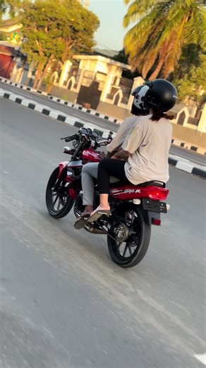 Ninja SS Ganteng: Gaya dan Keahlian