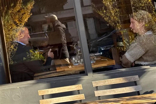 NYPD Commissioner Jessica Tisch meets with ex-Mayor Bill de Blasio after she agrees to stay on job