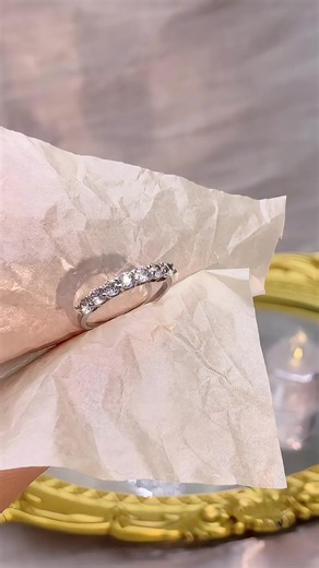 定制高端培育莫桑钻戒指#培育鑽石戒指💍 #结婚戒指💍 #莫桑钻戒指 #925银戒指 #情侣款戒指💍