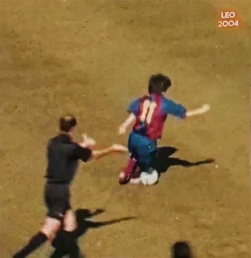 How Messi changed Barcelona forever 👑⚽| #shorts #football #messi #edit