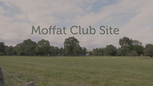 Escape to the stunning Scottish Lowlands and discover the beauty of Moffat Club Site! 📍Conveniently located just 3 minutes from the M74, Moffat is more than just a pit stop. Its picturesque Victorian spa town will captivate you with its charm. Wander along the high street, visit the famous Moffat Toffee Shop, and marvel at the Guinness World Record-holding Star Hotel, known as the narrowest hotel in the world. Don't miss the weekly and monthly markets brimming with local delights! ⛰️ Nestled in