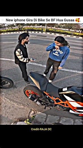 GF ne iPhone Gira Di Bike Se BF hua Gussa🤬#shorts #bike #rider #iphone #ktm #bfgf #rajadc #cutegirl