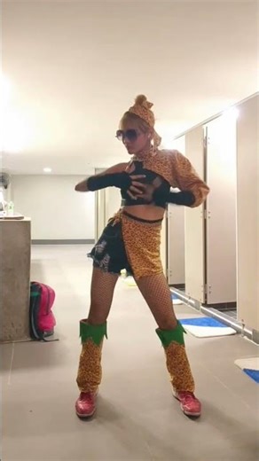 #Tiger #Dance #HitSong #Fitness #Dance #TigerJaa #DIY #DanceWorkout #PetchyDance 😍🎉