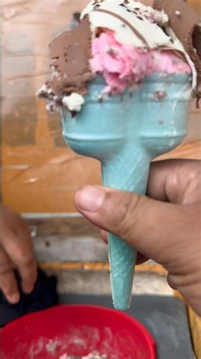 Ice cream cone 3 flavors only 5 thousand