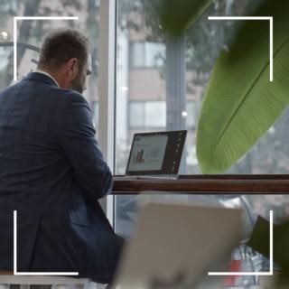 Ever catch someone glancing at your screen? 👓 Whether you're working in a coffee shop, on the train, or in a busy office — your data could be at risk. The solution? 3M Bright Screen Privacy Filters 🛡️ They let you see your screen clearly, while blocking it from side views. Total privacy, zero distractions. ✔️ Easy to apply ✔️ Crystal-clear front view ✔️ Blocks visual hackers 🔍 Find the perfect fit for your device: https://bit.ly/HypProductFinder 3M #HypertecLtd #ScreenPrivacy #VisualHacking #
