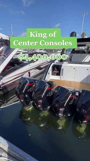Tour of the king of center consoles, the Cigarette 59 Tirranna #boatbuddies