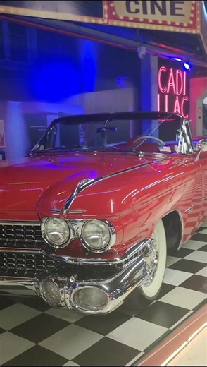 CADILLAC ELDORADO BIARRITZ 1959 #ELVISPRESLEY #MARILYNMONROE