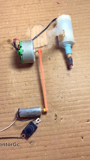 𝗔𝗥𝗬𝗔𝗡 || 𝗬𝗢𝗨𝗧𝗨𝗕𝗘𝗥 on Instagram: "How to run fog producer machine using dc motor #motor #project"