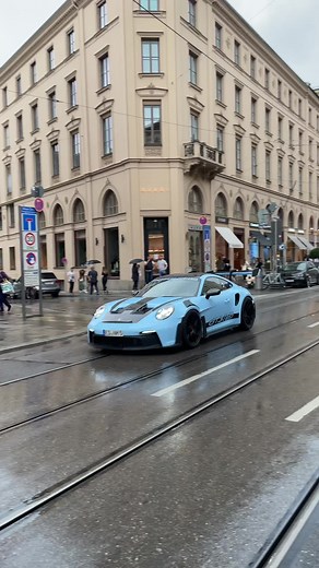 Blue Porsche GT3 RS: A Comprehensive Review