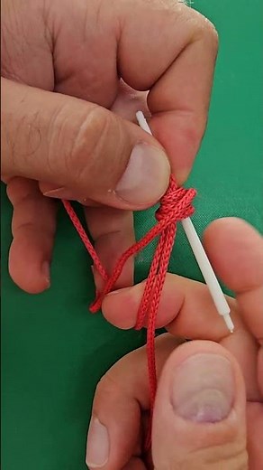 Spindle loop - fishing knot to form a tightening loop in the middle of a thin fishing line - how to