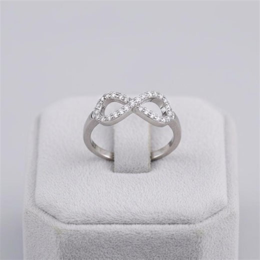 Silver Infinity Claddagh Ring for Women – Celtic Endless Love Promise Ring, Irish Engagement Ring, Sterling Silver Style Romantic Jewelry - Etsy