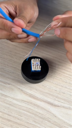 Base de Fácil Terminación para Jacks Netkey de Panduit, modelo NKSPB | Syscom