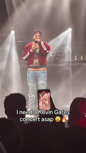 Take me back to the days 😩🔥 @Kevin Gates #kevingates #liveperformance #concert #raptok