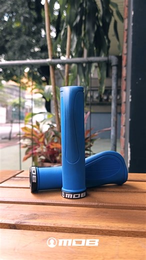 13 reactions | Secure your ride. The MOB HG-02 Handle Grip brings ergonomic comfort, sweat-proof durability, and a clamp-tight hold so you stay in control from trail to track. #MOBPhilippines #HG02 #Handle #Grip #Cycling #CyclingLife #fyp | MOB Philippines | Facebook