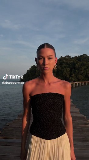 Elegant Beach Cocktail Outfit Ideas