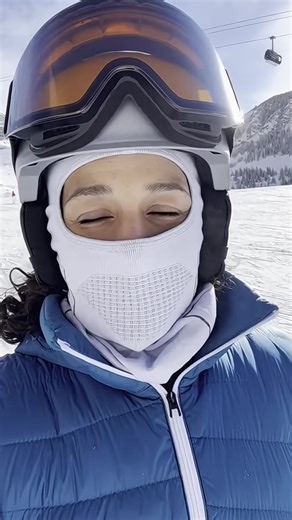 Testing the ultimate windproof mask at 120mph—staying protected never felt this breathable.#SkydiveGear #WinterSports #Techwear #ExtremeAdrenaline #OutdoorHacks