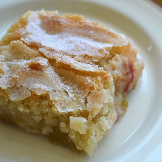 27K views · 261 reactions | This rhubarb pudding cake recipe has a delicate sugar crust, and rich custard pudding bottom. Get the recipe at https://commonsensehome.com/rhubarb-pudding-cake/ It's easy to make using fresh or frozen rhubarb, and can also be made gluten free. | Common Sense Home | Facebook