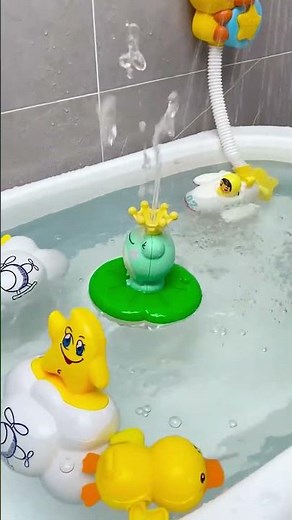 Automatic Rotating Frog Sprinkler Bath Toy – Bath Time Fun!