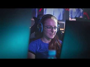 Tickle Feet Gamer Girl