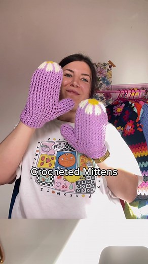 Crochet Flower Top Mittens Tutorial