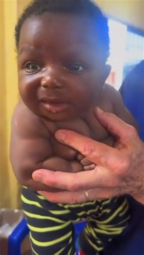 How to instantly stop a baby crying