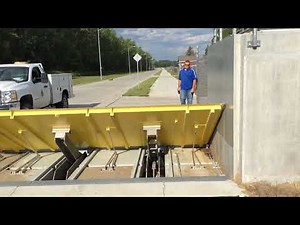 Horizontal Automatic Lifting Flood Barrier: Hydraulic Lift Option