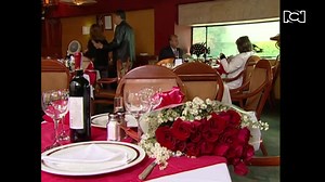 12M views · 106K reactions | #ElÚltimoMatrimonioFeliz | Revive los capítulos ingresando a  https://bit.ly/33dQKiG Mientras caminaba por un centro comercial, Paulina se encuentra con Alejandro, y descubre que él es casado y tiene dos hijos.  | Canal RCN | Facebook