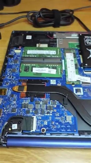Voici comment réparer un pc qui s’allume mais l’écran reste noir (résolu) #viral #astuce #reparation