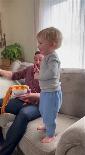 😂🐕 Husky Acts Cool After Getting Scared Out Of His Soul #funny #shortsviral #cutebaby