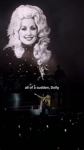 Dolly Parton's surprise Hannah Montana performance!