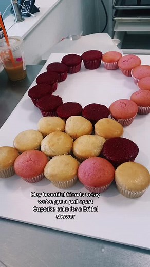 Delicious Pull-Out Cupcakes for Bridal Showers