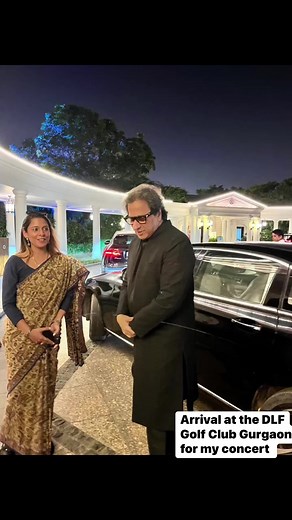 5.3K views · 198 reactions | Being welcomed at the prestigious DLF Golf Club Gurugram for my concert #DLFGolfClub #welcometotheteam #concertphotographer | Talat Aziz | Facebook