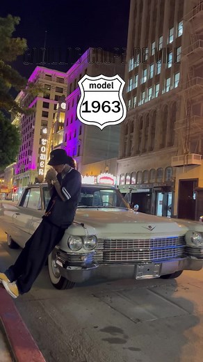 アメリカ旅行の相棒を紹介します😁 1963 Cadillac coupe de vill