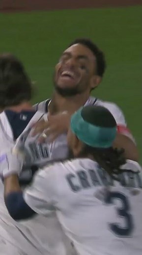 Cole Young walk-off in his MLB debut 👏 #Mariners #MLB #walkoff #coleyoung #debut