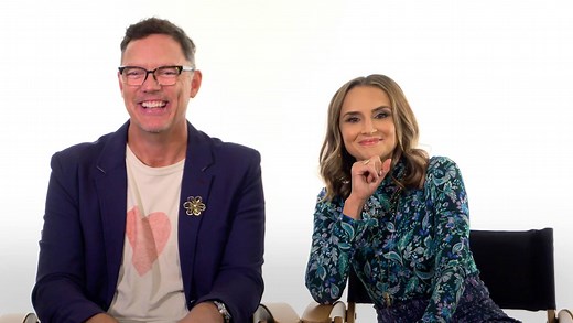 She's All That was released 22 years ago! Rachael Leigh Cook & Matthew Lillard reunite to talk about the movie's enduring impact, Rachael reveals how she really feel about that red dress, they discuss what it was like returning for He's All That, and so much more! | Netflix