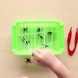 2.6K views | This spider web fine motor activity is so much fun!   https://funlearningforkids.com/spider-web-fine-motor-activity/ | Fun Learning Activities for Kids | Facebook
