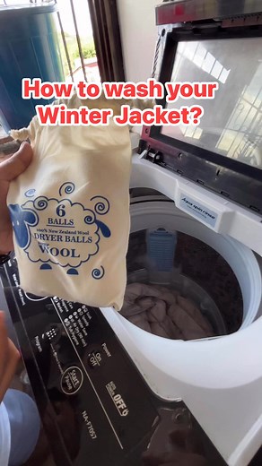 How to wash your winter Jacket? #pufferjacket #japantrip #winter #winterjacket #alingmasing See comments for the link! | Aling Masinggg | Facebook