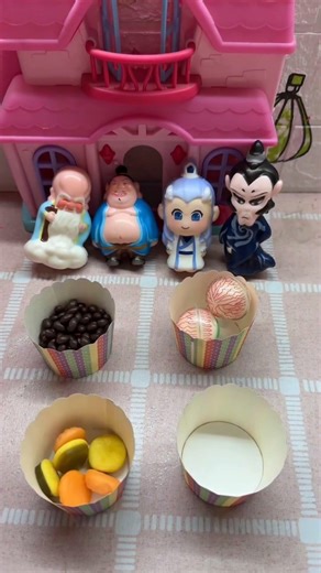 बड़े पापा सारा कैंडी खा लिए 👺🍬🍡🍩