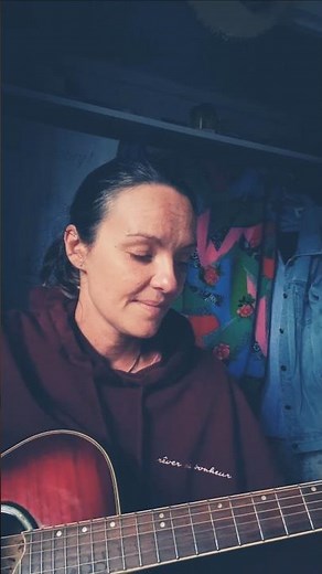 Singing cover song of "Come Away with Me", original by Norah Jones #singing #coversong #music #live