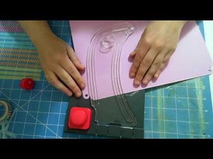 Using the We r Memory keepers pinwheel punch board