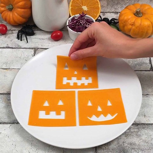 493K views · 2.4K shares | 6 Halloween Snacks! Invite the ghouls, it's time for a party!  | Chefclub Network | Facebook