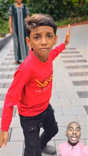 Billi Dara Di "Building Wooden Log Cabin in Forest 🌲🥰 Survival House Step by Step”