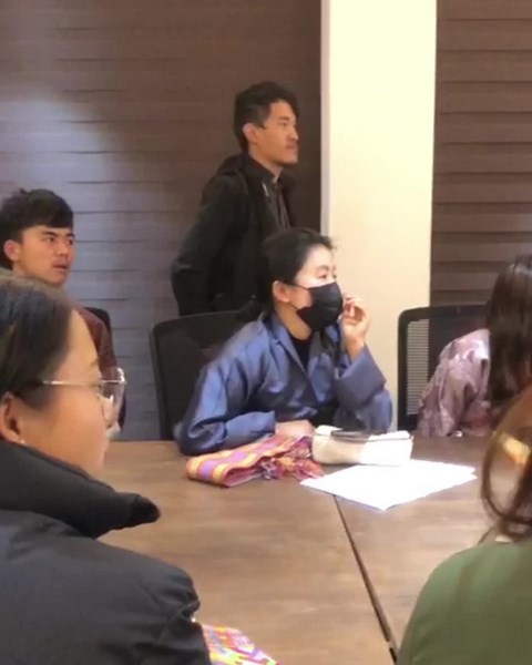 Sales Associate Training: Join Our Upcoming Sessions!