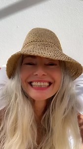 Relax - it’s just a ride 😜 #dimarioknot #doublebuddhasana #flexytulla | Tulla Contortion