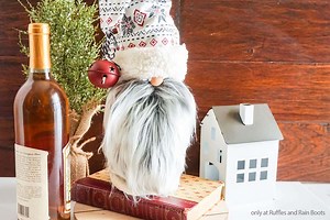 Upgrade You Wine Gift Bag into a Scandinavian Gnome Wine Bag